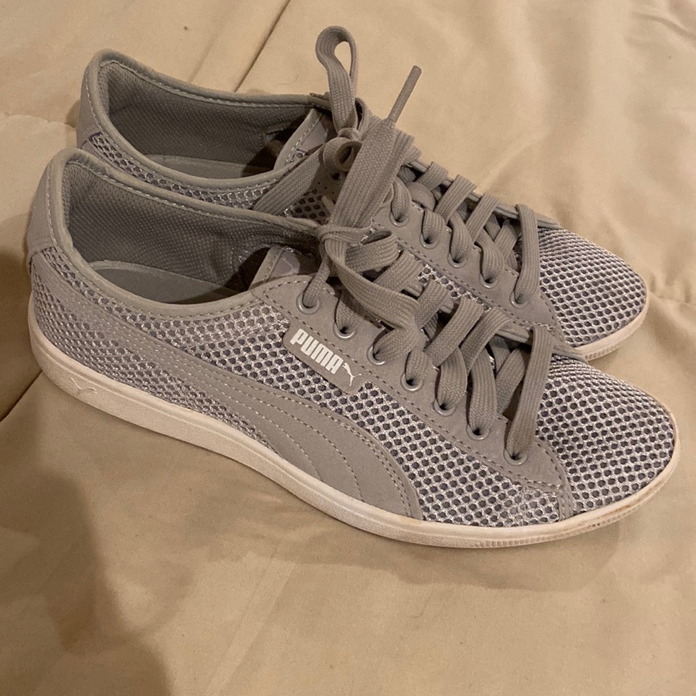Gray Puma sneakers - size 7.5